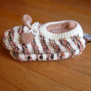 Fuzzy Babba Slipper Socks Double Cuff PomPoms NEW